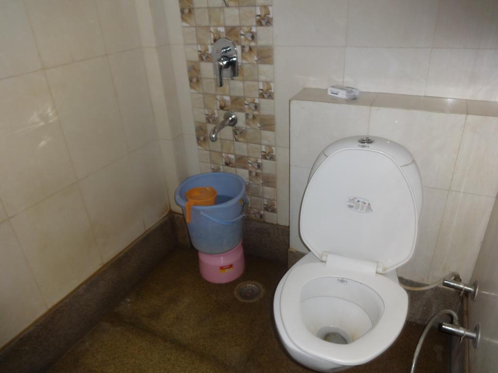 Adb Rooms Hotel Chander Palace Nové Dillí Pokoj fotografie