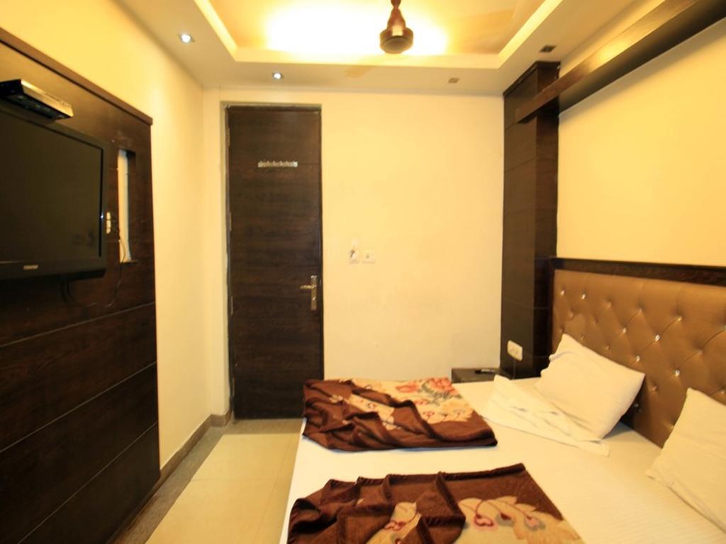 Adb Rooms Hotel Chander Palace Nové Dillí Exteriér fotografie