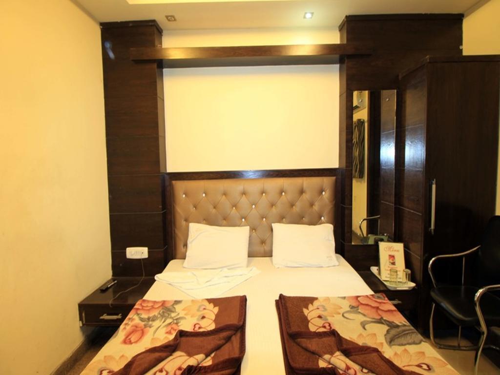 Adb Rooms Hotel Chander Palace Nové Dillí Exteriér fotografie